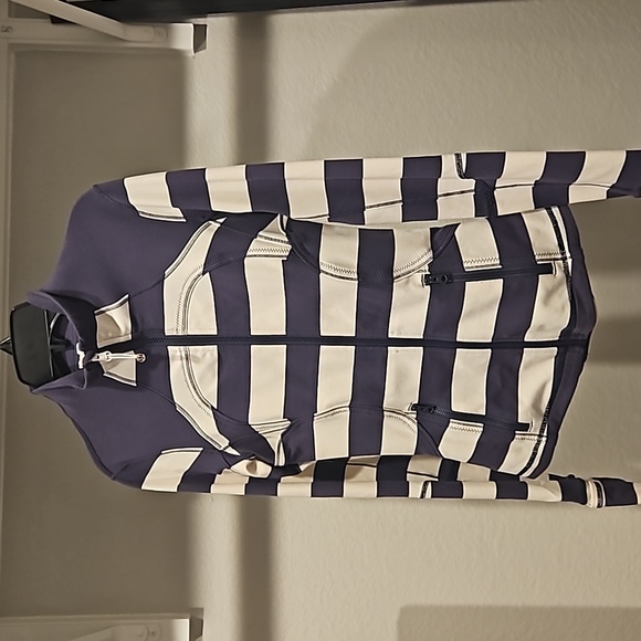 Lululemon Forme Jacket - Picture 1 of 9